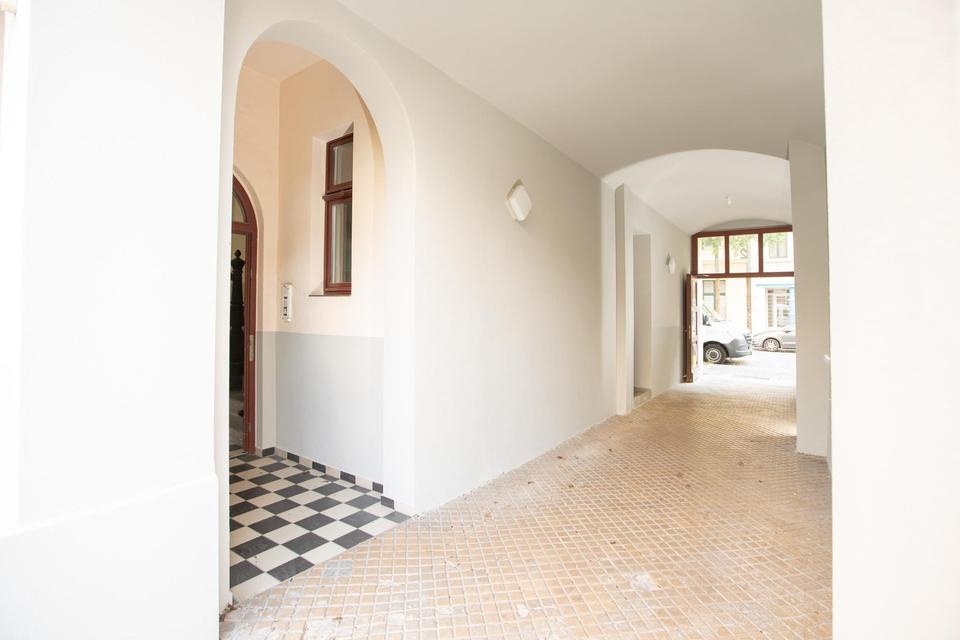 zentrale 3 ZKB + sonniger Balkon sucht Dich oder WG – Bild 8