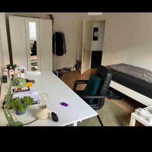 WG-Zimmer an der Treptowerstr. / Neukölln