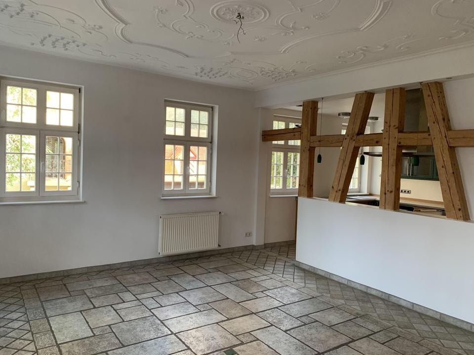 Wohnen im Schloss: Exklusive 4/5-Zimmer-Wohnung mit besonderem Flair – Bild 6