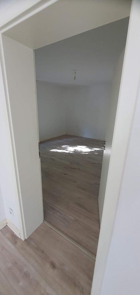 Schöne 2 Zimmer Wohnung in Oberhausen Sterkrade zu vermieten – Bild 2