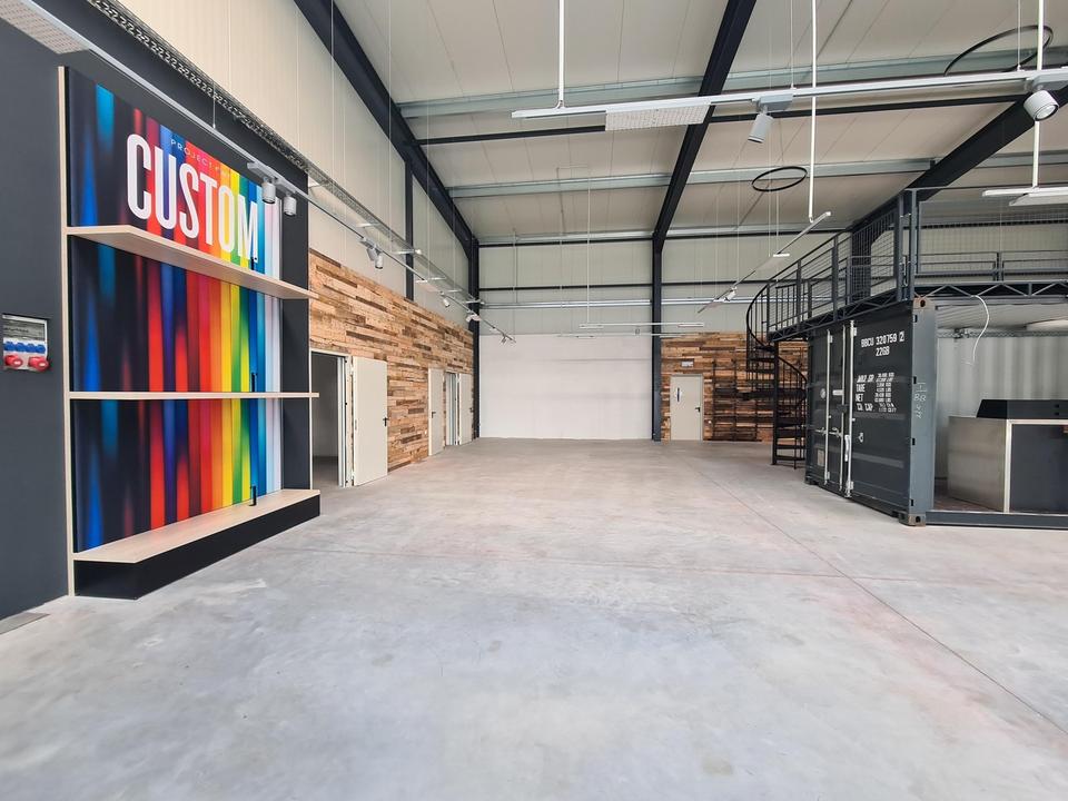 Moderne Gewerbehalle Friedewald – Bild 6