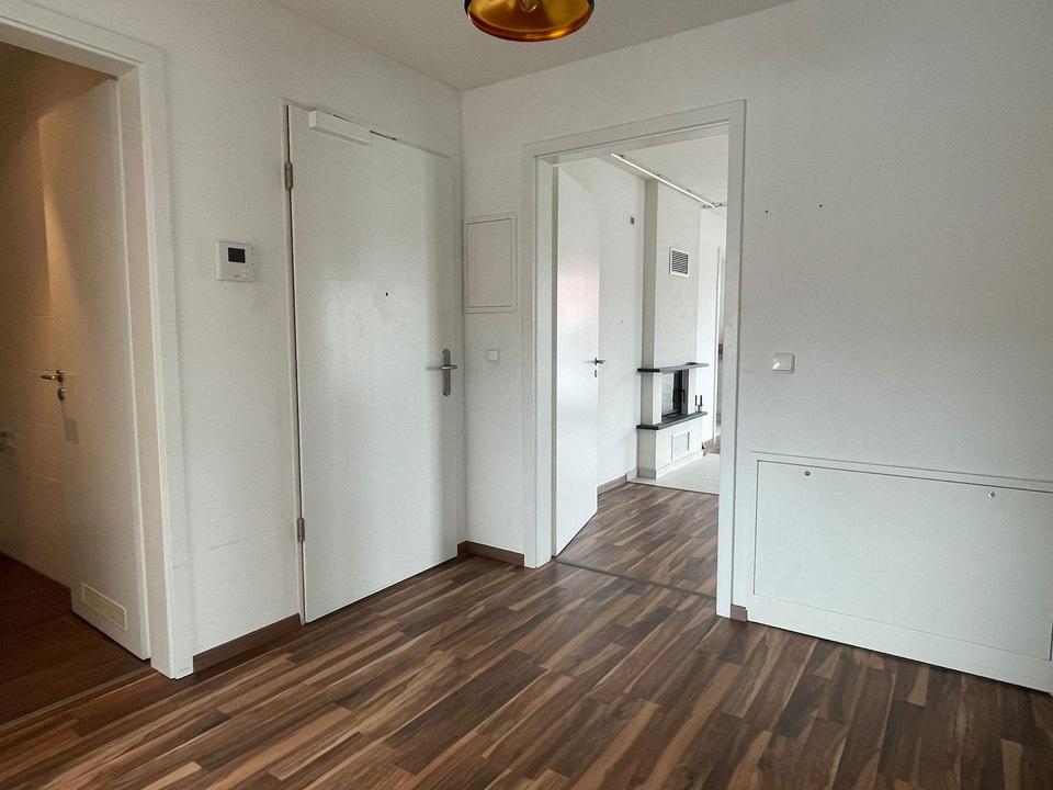 Attraktive 4-Zimmer-Maisonette-Wohnung mit gehobener Innenausstattung in Frankfurt am Main – Bild 10