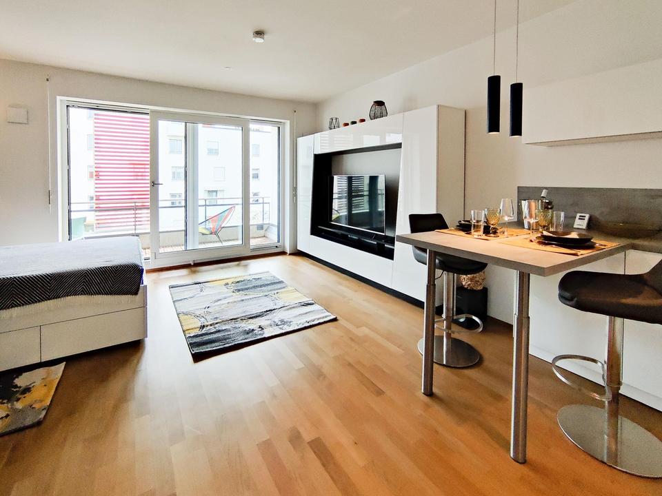 1-Zimmer Wohnung vollmöbiliert wie neu - große Südloggia – Bild 3