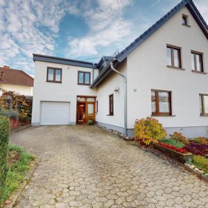 Weitblick & vielseitige Nutzung: Als Einfamilien- oder Mehrgenerationenhaus nutzbar