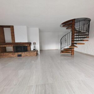 Energieeffizientes Luxus-Reiheneckhaus – Neubaualternative mit Garten, Kamin & Top-Ausstattung