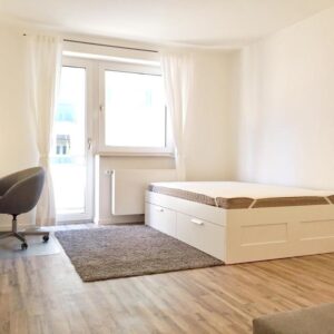 Ab SOFORT - Paar oder 2er WG -Neue helle Luxus Wohnung mit Terrasse, Alpenblick, vollmöbliert