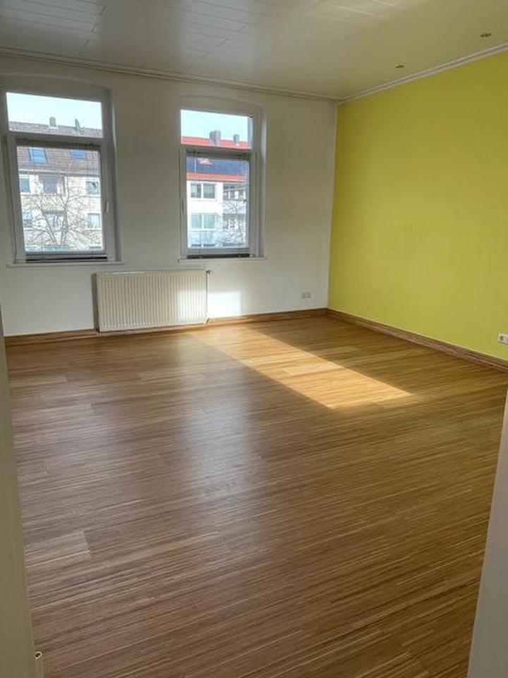 Helle 3-Zimmer-Wohnung mit gutem Zuschnitt – Bild 3