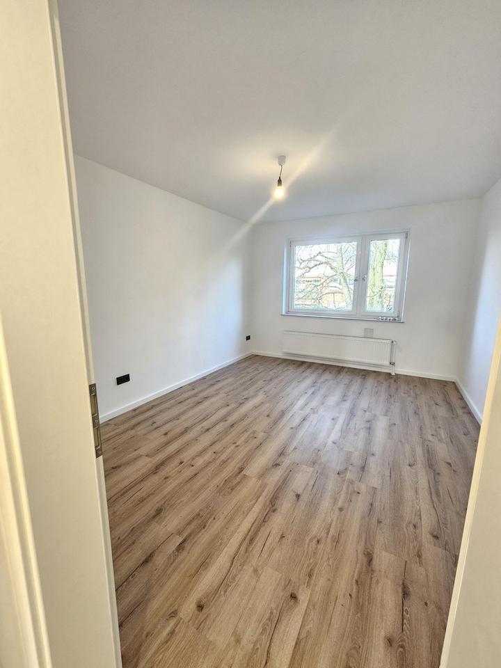HH-Niendorf - Helle 3-Zimmer-Wohnung inkl. TG-Stellplatz mit Südbalkon in bester Lage – Bild 28