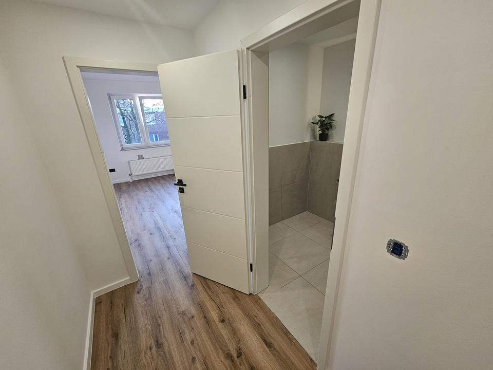 HH-Niendorf - Helle 3-Zimmer-Wohnung inkl. TG-Stellplatz mit Südbalkon in bester Lage – Bild 13