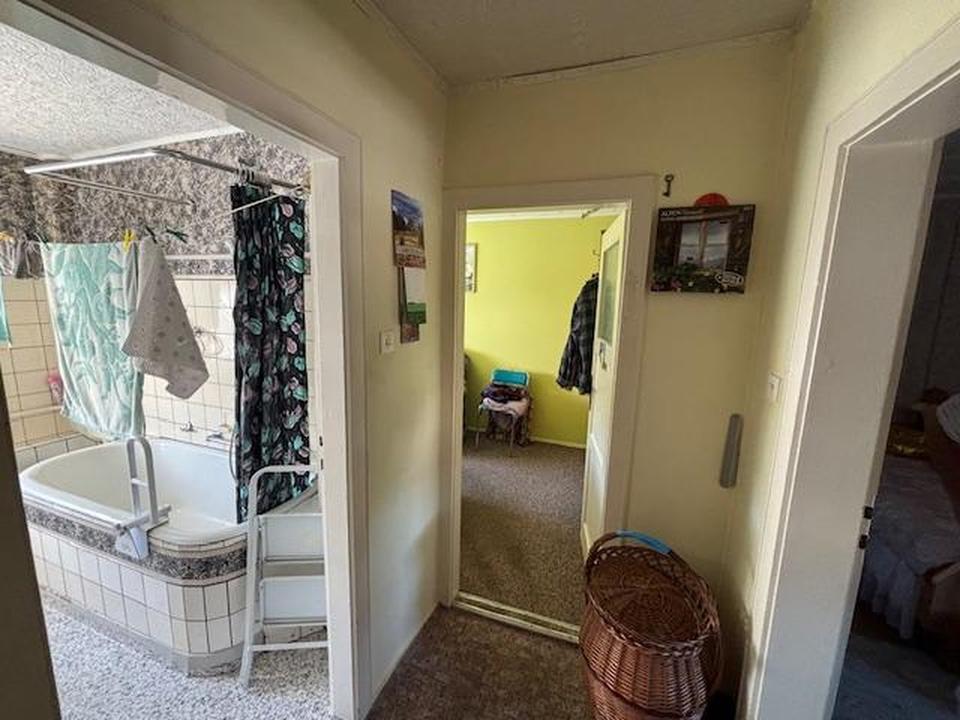 Reihenendhaus, unterkellert mit Nebengelass und Garten – Bild 12