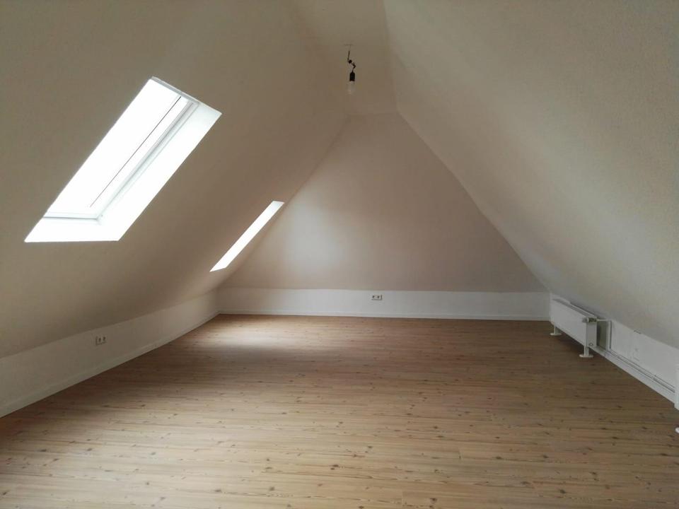 Großzügige Maisonette-Wohnung mit eigenem Garten in ruhiger Lage von Algermissen-Bledeln