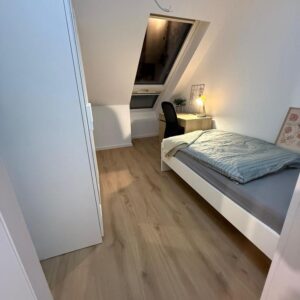 Moderne WG-Zimmer in Toplage – voll möbliert & sofort bezugsfrei