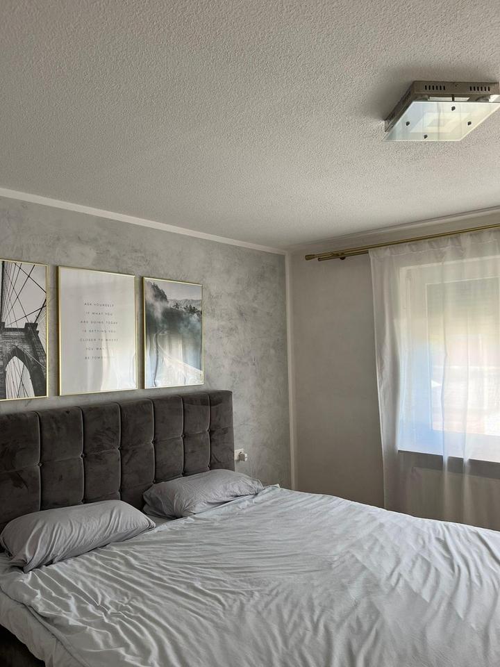 Bezugsfertige 3-Zi.-Wohnung in Gomaringen, top renoviert, Balkon, TG & Aufzug – Bild 10