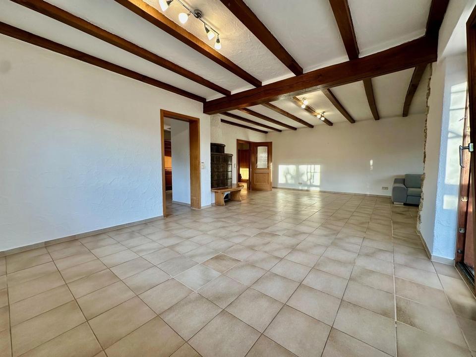 Spacious 150 m² Apartment with Stunning Green Views & Swabian Alb Panorama – Bild 7