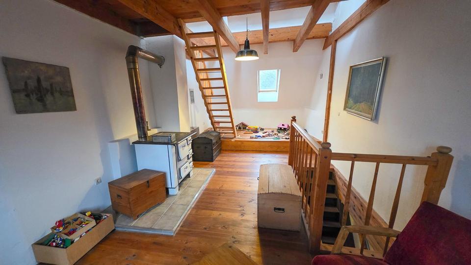 Provisionsfrei - Rarität - 2 Häuser, große Scheune und großer Garten in Freiburg-Munzingen. – Bild 13