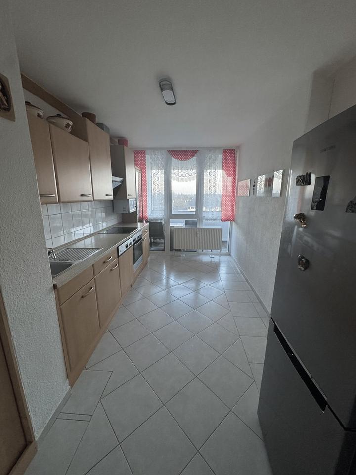 Hochmoderne 3-Zi.-ETW 75 m² + Balkon + voll möbliert – 160.000 € VB! – Bild 8