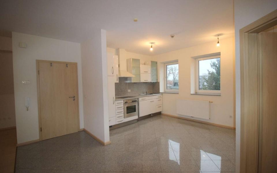 Bürohaus + Praxisräume + Wohnung+ Baugrundstück – Bild 11