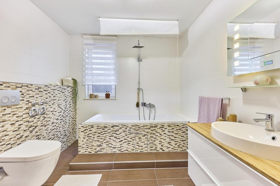 Großzügiges Wohnen mit Garten auf zwei Ebenen – Bild 16