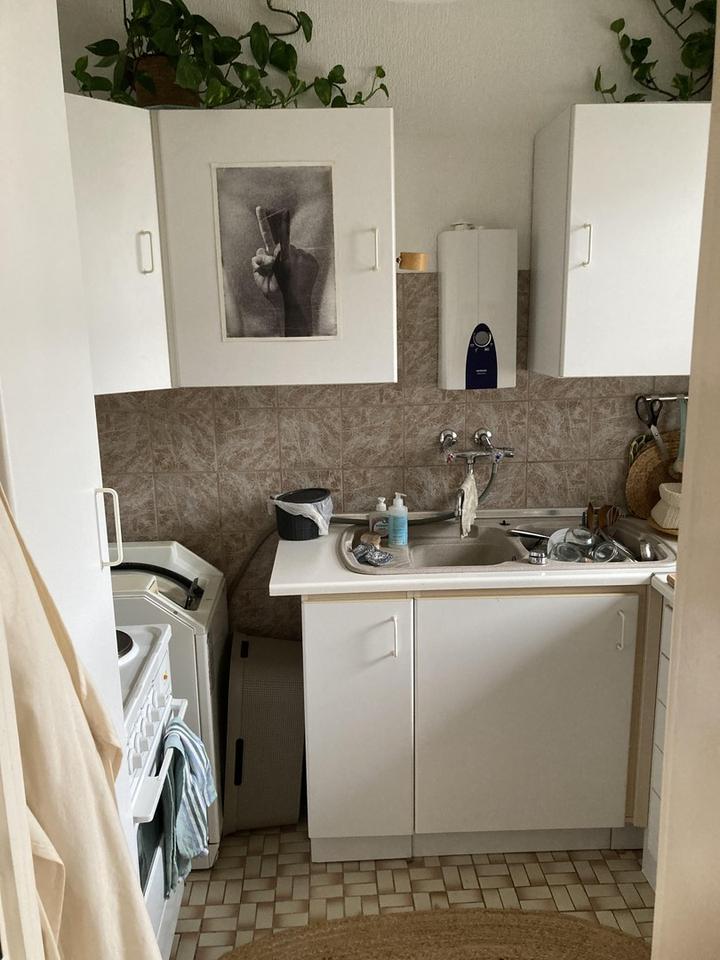 Gut geschnittene, helle 1-Zimmer Wohnung – Bild 9