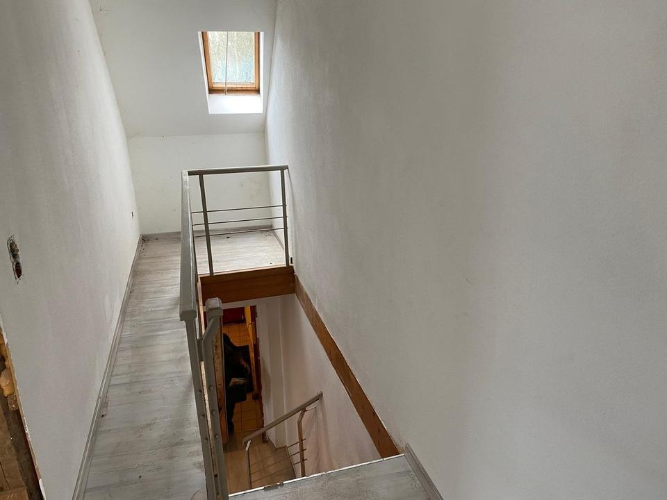 Doppelhaushälfte mit Doppelgarage und 2 Carports in zentraler Lage von Steinheim – Bild 26