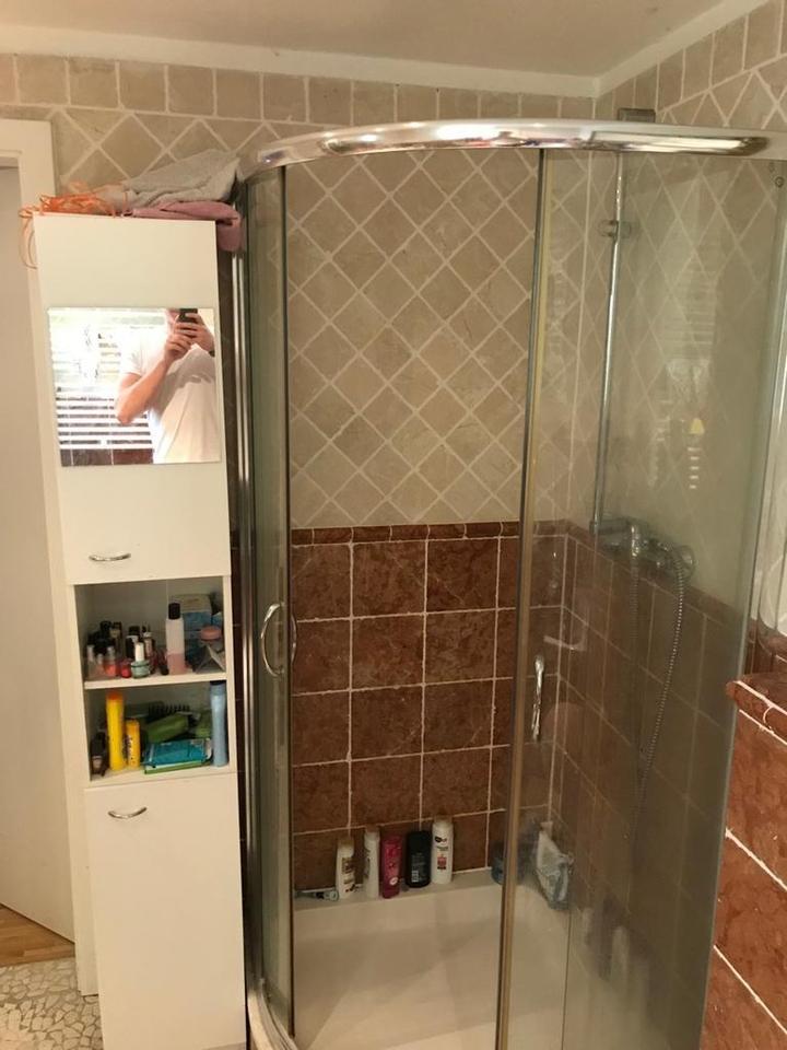 Zentral aber ruhig: Gemütliche Dachgeschosswohnung in der City – Bild 8