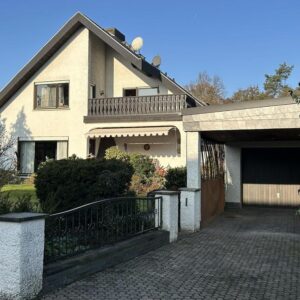 Großzügiges Architektenhaus mit flexiblen Nutzungsmöglichkeiten – ideal für zwei bis drei Parteien