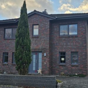 Einfamilienhaus-Stadtvilla in ruhiger Sackgassenlage in Nortorf mit Blick ins Grüne