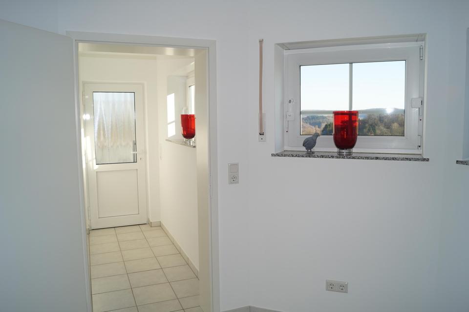 Neuwertige Immobilie im Toppzustand mit herrlicher Fernsicht – Bild 13