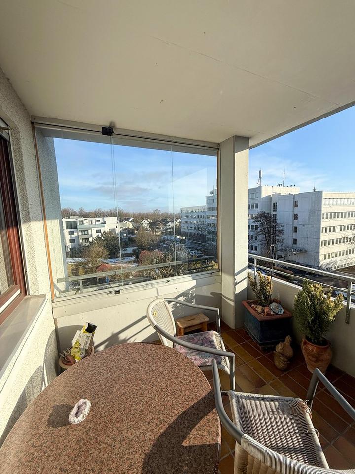 Großzügige 4-Zimmer-Wohnung mit Balkon und Garage im ruhigen Wohngebiet Reusch in Göppingen – Bild 20