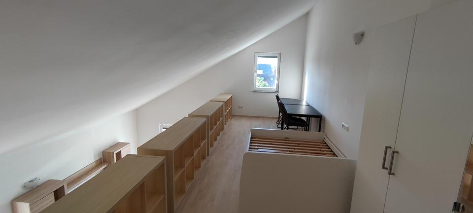 #1.17# Schönes vollmöbliertes Apartment. Ab Juni. – Bild 14