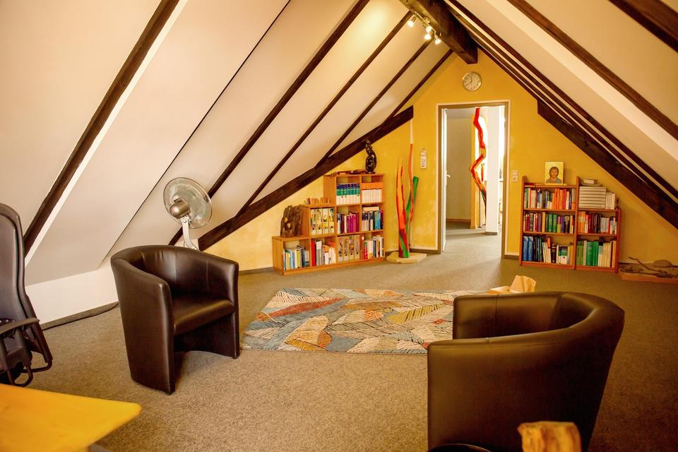 Büro / Praxisfläche zu vermieten – Bild 2