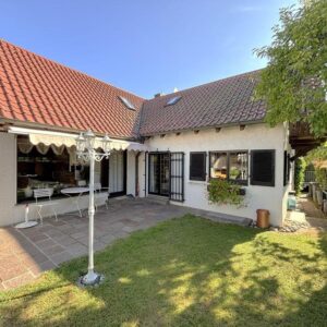 Familienfreundlich großzügig wohnen in begehrter Ortsrandlage mit viel Potential und Charme