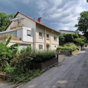 Im Mühltal gelegenes Zweifamilienhaus mit Garten und ruhige Lage