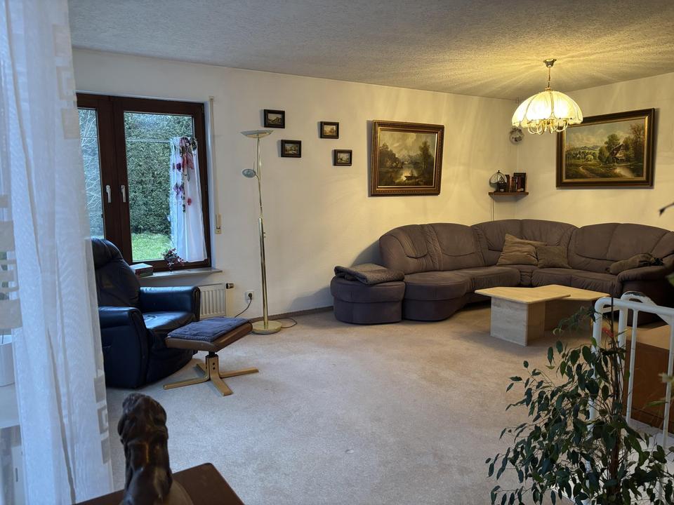 Gepflegte Doppelhaushälfte mit 2 separaten Wohneinheiten und Studio in ruhiger Lage, 30er Zone – Bild 13