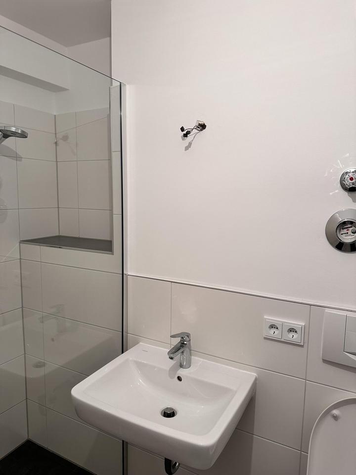 Helle Stadtwohnung mit Balkon – für WG vermietet / nachhaltige Kapitalanlage – Bild 11