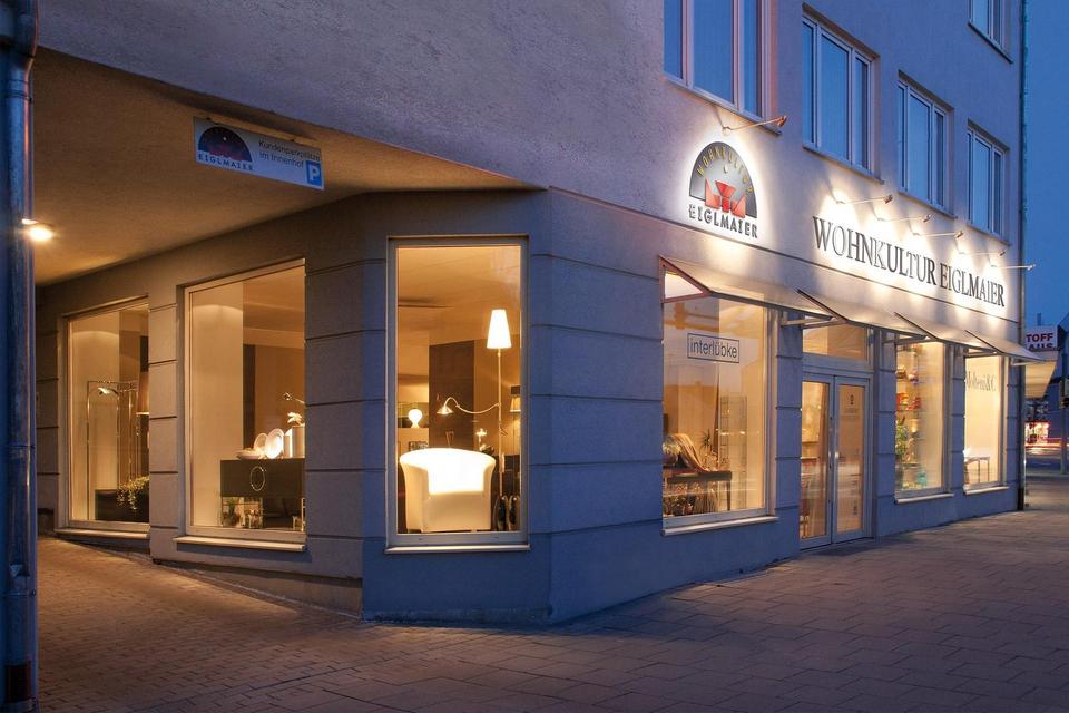 Repräsentative Ladeneinheit mit 32m Schaufensterfront in 1A Lage von Deggendorf – Bild 5