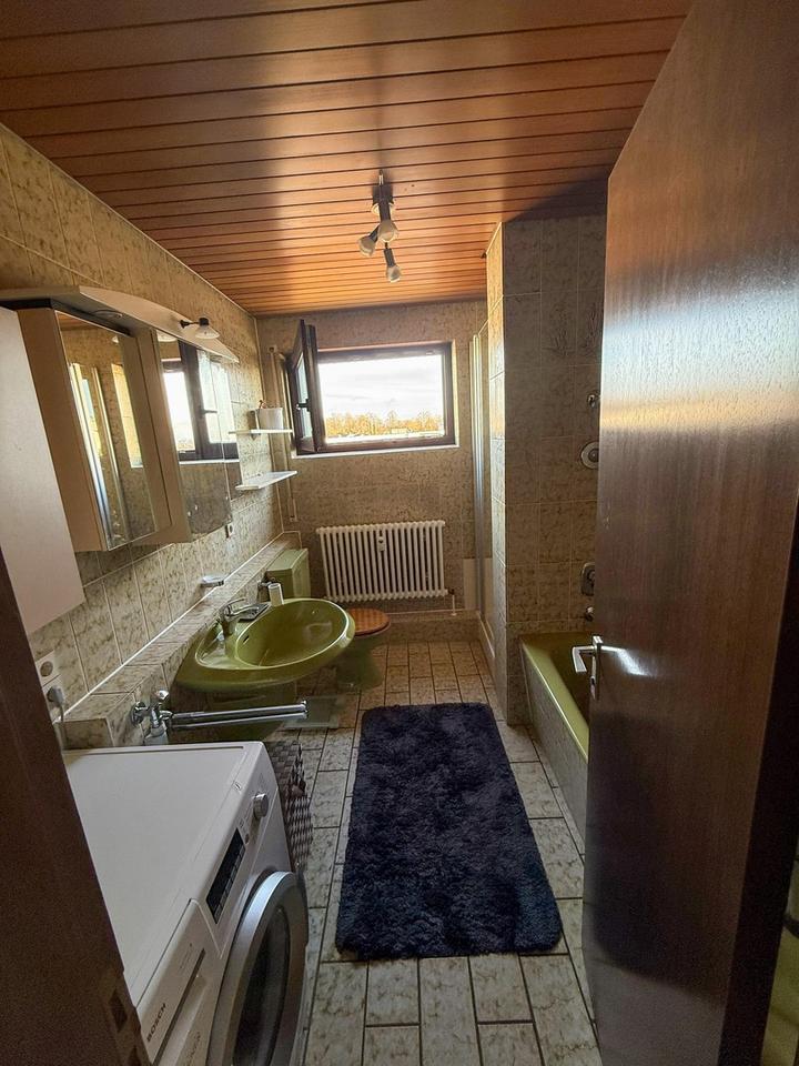 Großzügige 4-Zimmer-Wohnung mit Balkon und Garage im ruhigen Wohngebiet Reusch in Göppingen – Bild 22