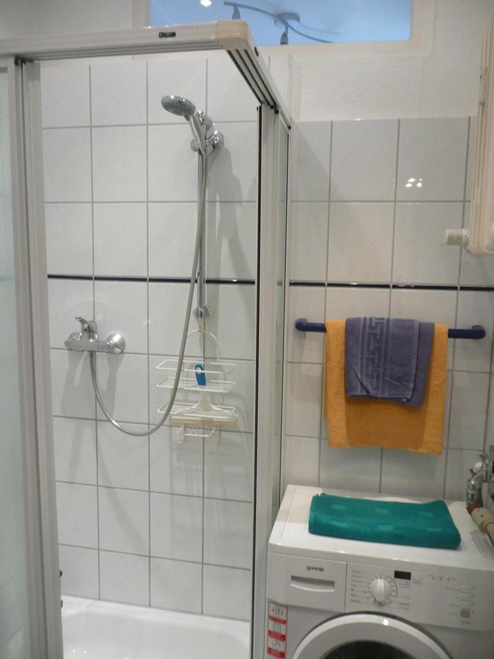 West-City Apartment * Nähe Kurfürstendamm + U7 * Südbalkon – Bild 11