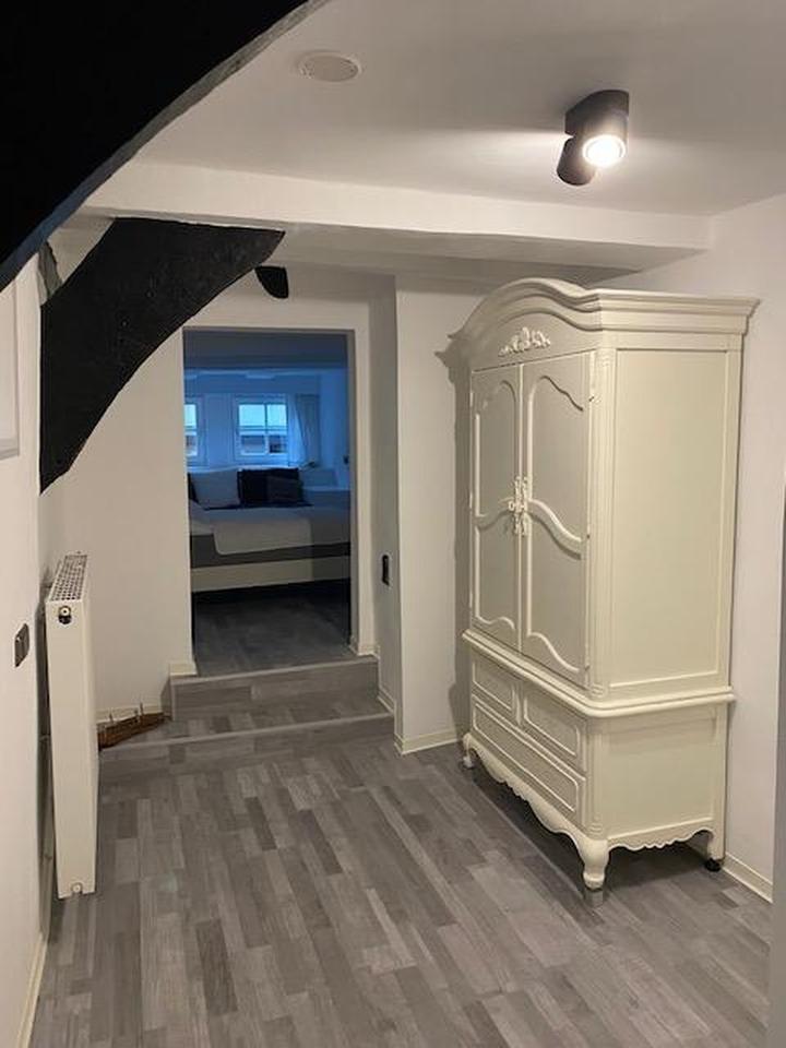 Ihr Traum vom eigenen Café! Wohnhaus mit laufendem Café, Nebengebäude, großem Innenhof – Bild 11