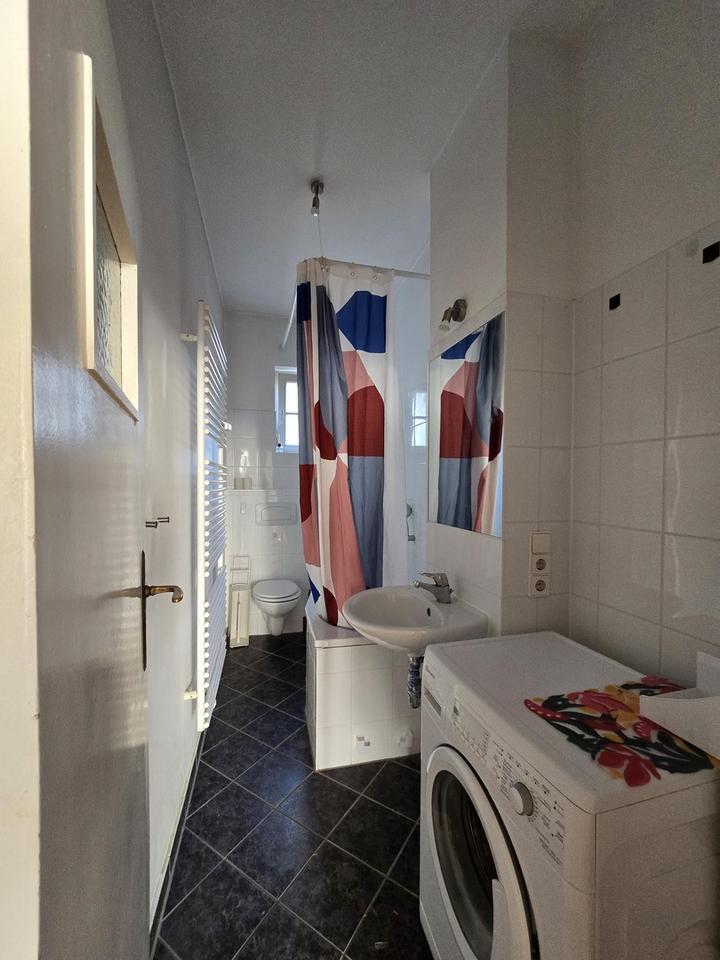 Bezugsfrei im denkmalgeschützten Ensemble - provisionsfrei – Bild 7