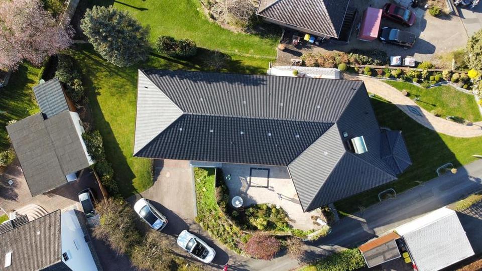 Stilvoller Winkelbungalow - auf sonnigem Grundstück - ohne Makler – Bild 4