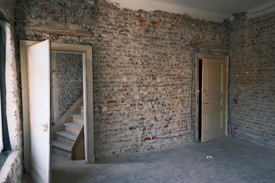 5-Zimmer-Wohnung mit Einfamilienhauscharakter in kernsaniertem Denkmalobjekt – Bild 15