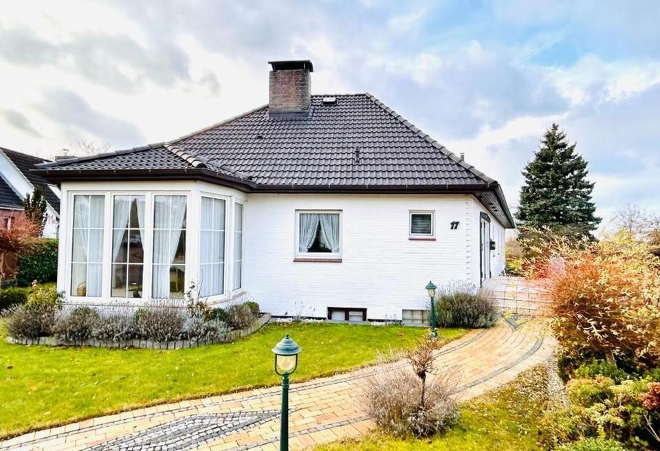 Stilvoller Winkelbungalow - auf sonnigem Grundstück - ohne Makler – Bild 5