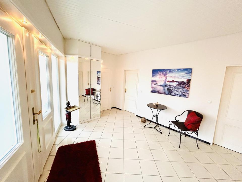 Stilvoller Winkelbungalow - auf sonnigem Grundstück - ohne Makler – Bild 8