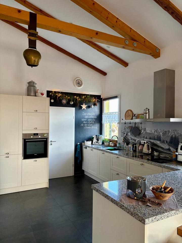 Stilvolles Landhaus mit vielseitig nutzbarer Werkstatt – Bild 15