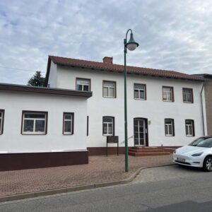 Frisch renovierte 2 Raum Wohnung im Zentrum