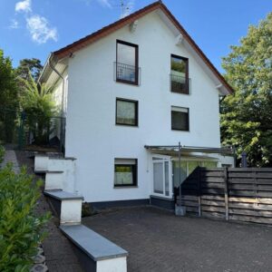 Charmantes Mehrfamilienhaus oder 3-Generationenhaus