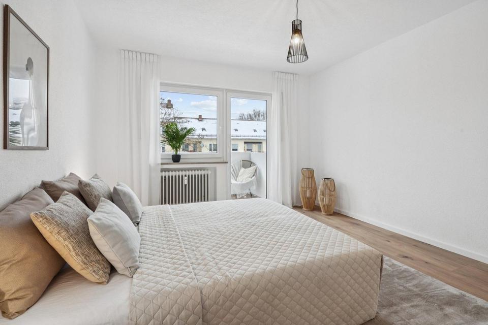 Sofort bezugsfrei: Helle 3 ZKB-Wohnung mit 2 Balkonen, provisionsfrei und frisch renoviert – Bild 8