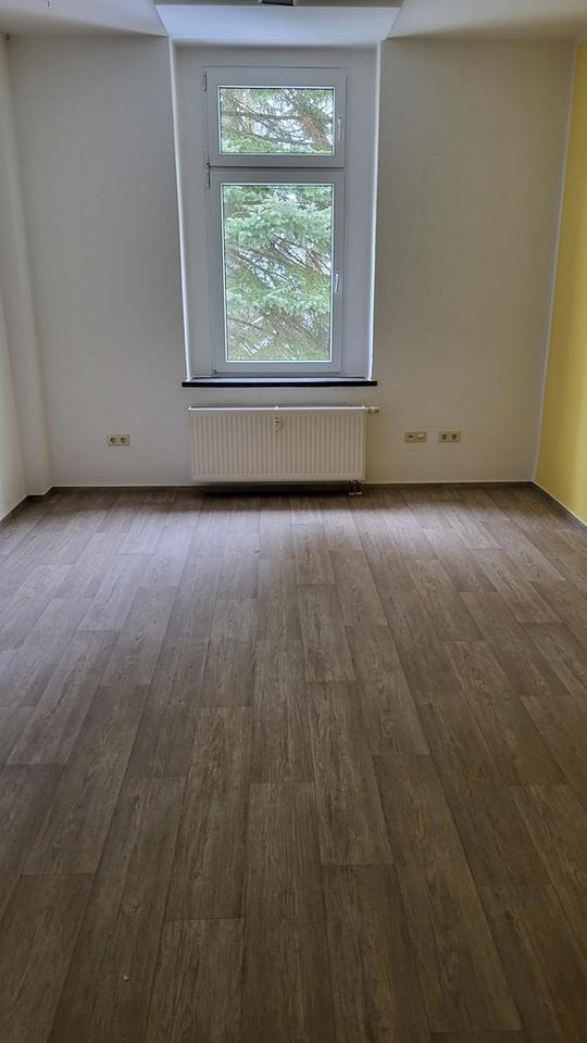 5 Raum-Wohnung mit privatem Garten – Bild 2