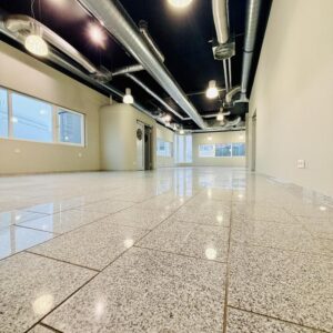 Loftartiges Ladenlokal - stylisch und hochwertig ausgestattet in Karlsbad - Langensteinbach